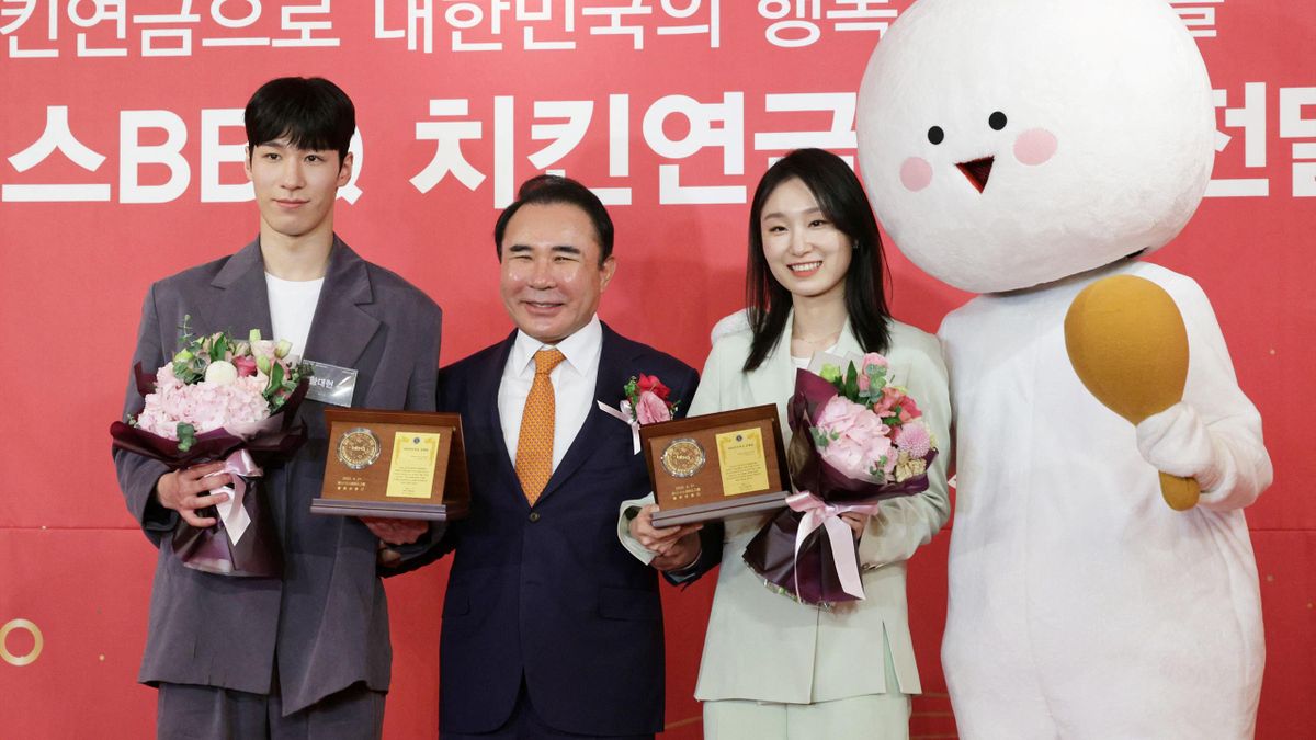 Hwang Dae Heon und Choi Min Jeong erhalten Belohnung
