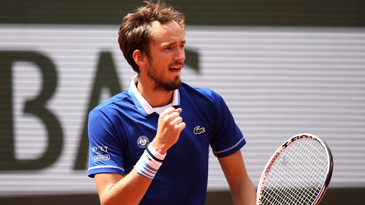 Daniil Medvedev celebrates a winning point at the French Open, Roland-Garros, Paris on May 26, 2022