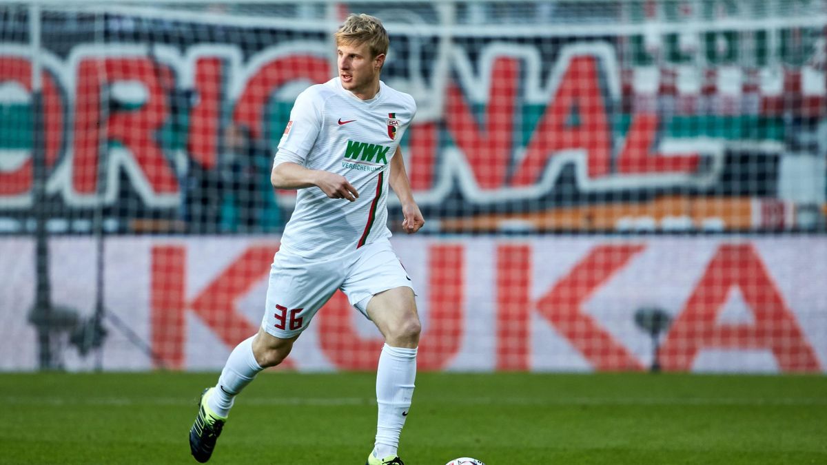 Eintracht Frankfurt Holt Martin Hinteregger Almamy Toure Und Lucas Silva Melo Eurosport