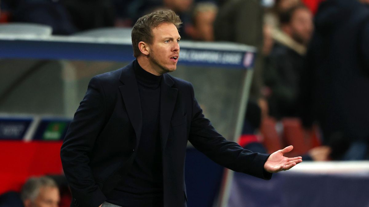 Julian Nagelsmann, Head Coach of FC Bayern Muenchen reacts during the UEFA Champions League Round Of Sixteen Leg One match between FC Red Bull Salzburg and FC Bayern München at Football Arena Salzburg on February 16, 2022 in Salzburg, Austria