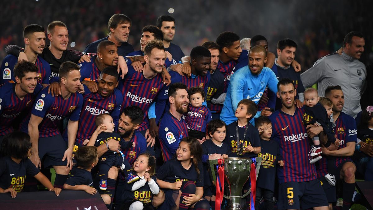 Lionel Messi Schiesst Fc Barcelona Zur Meisterschaft Eurosport