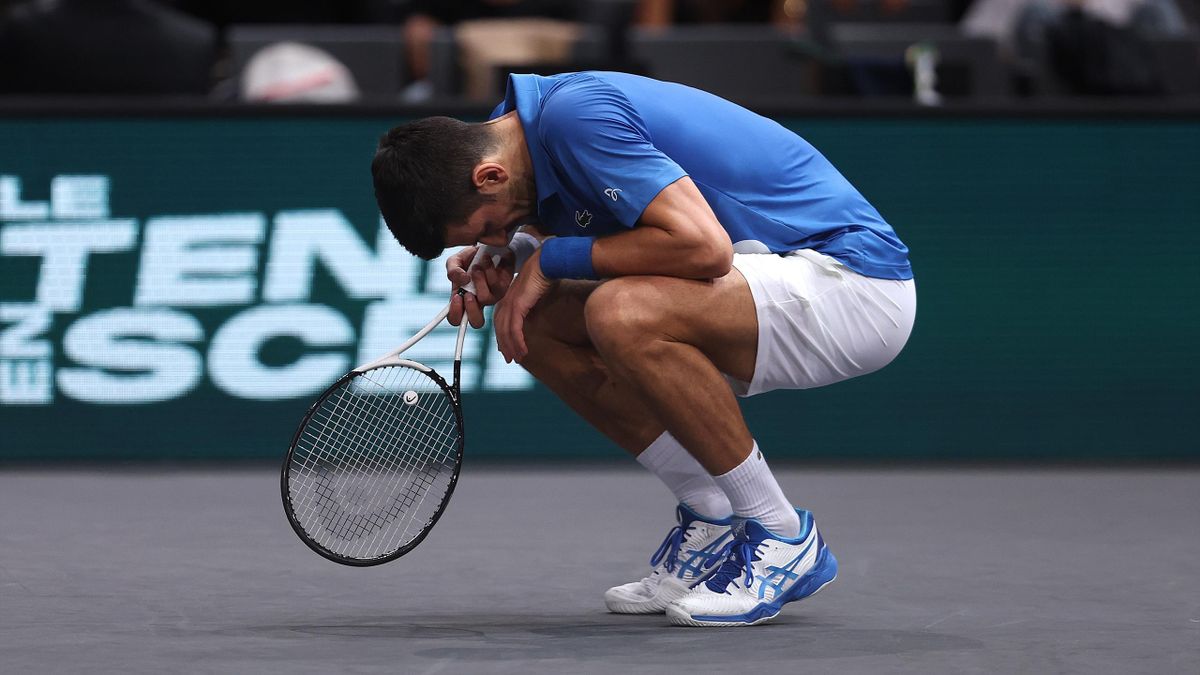 Tennis ATP Paris : Semi-Final Djokovic defeated Tsitsipas 6-2 3-6 7-6 Match Highlights