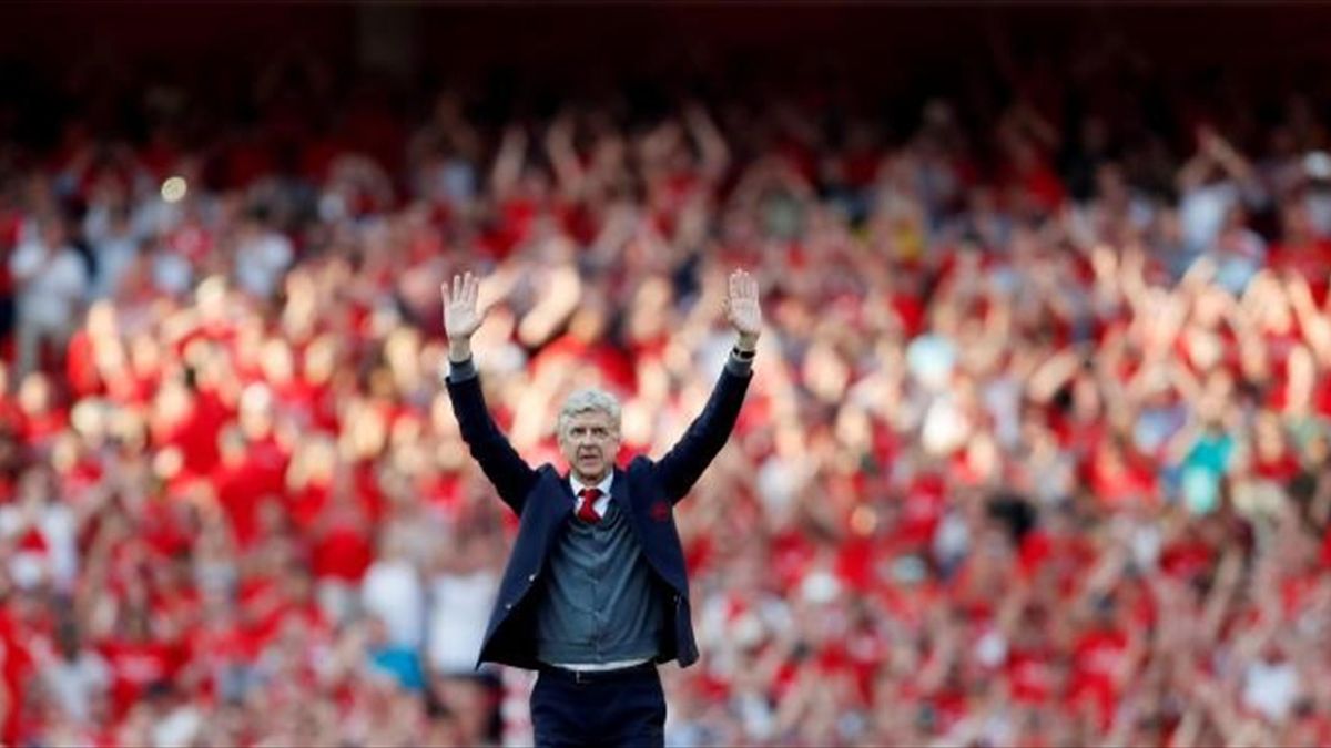 Picture of the year - May 2018 - Football - Arsene Wenger says goodbye at the Emirates.jpg