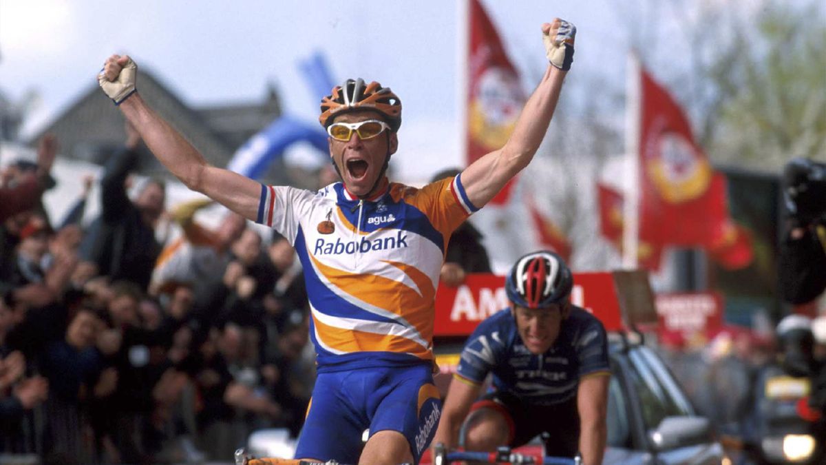 Erik Dekker klopt Lance Armstrong in de Amstel Gold Race van 2001