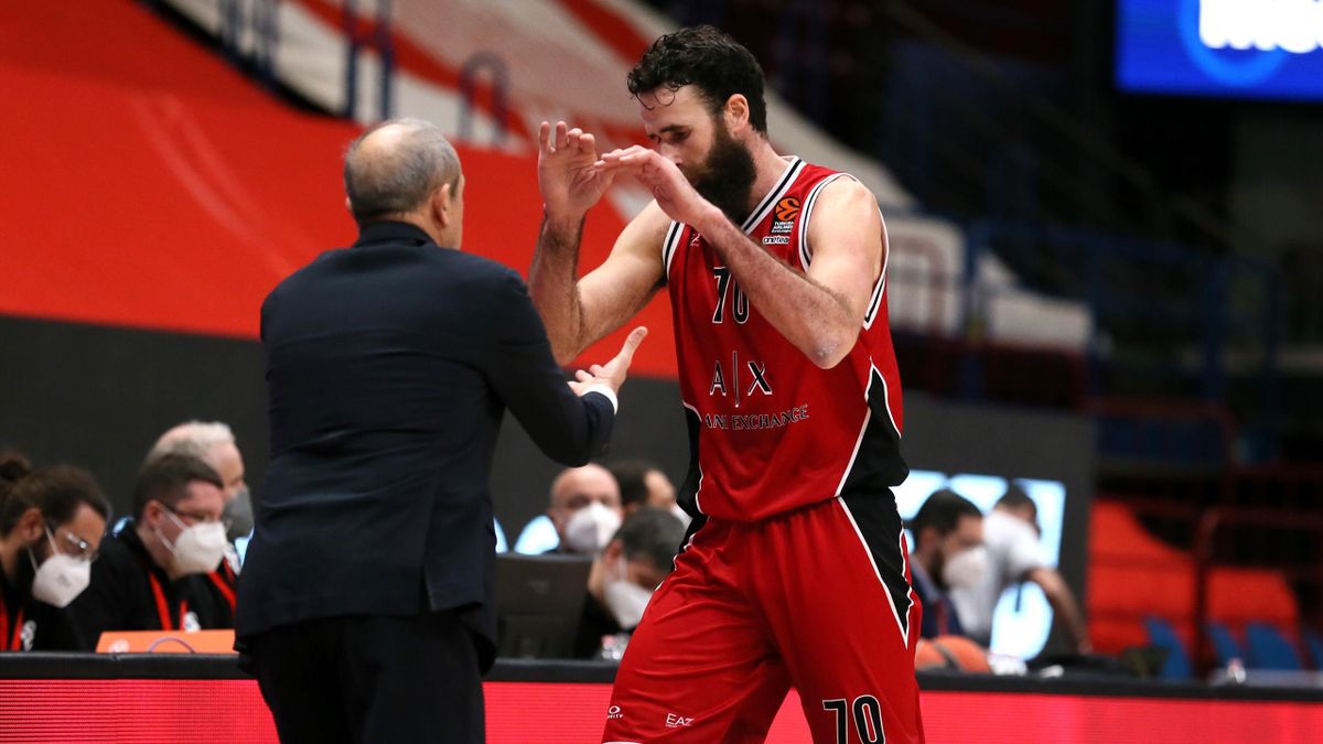 Luigi Datome, #70 of AX Armani Exchange Milan during the 2020/2021 Turkish Airlines EuroLeague match between AX Armani Exchange Milan and Valencia Basket at Mediolanum Forum on January 12, 2021 in Milan, Italy