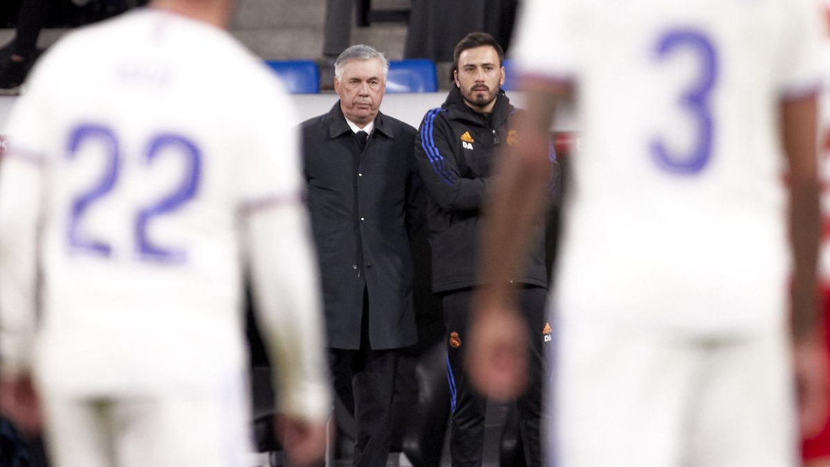 Carlo Ancelotti, Isco, Eder Militao (Real Madrid)