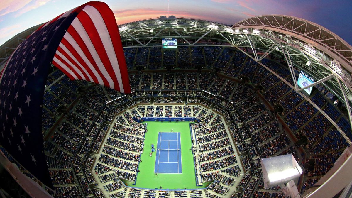 US Open 2016 teren și steag