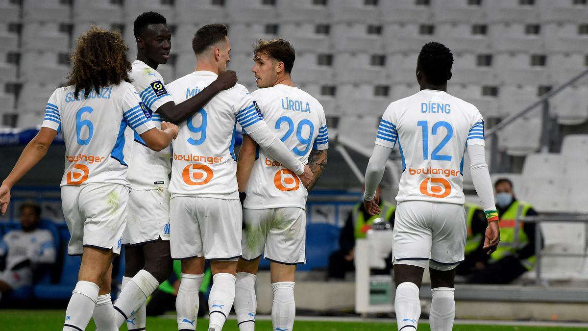 Pol Lirola fête son but lors de la rencontre OM-Troyes (1-0) lors de la 15e journée de Ligue 1
