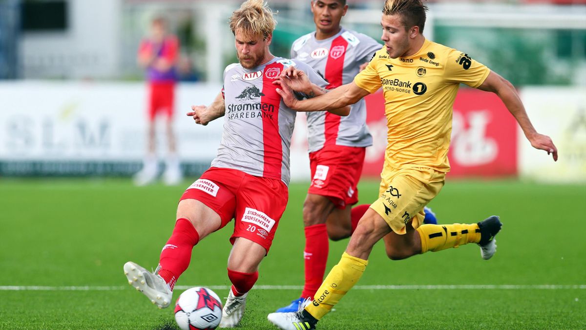 Strømmens Mats Andre Kaland under en cupkamp mot Glimt.