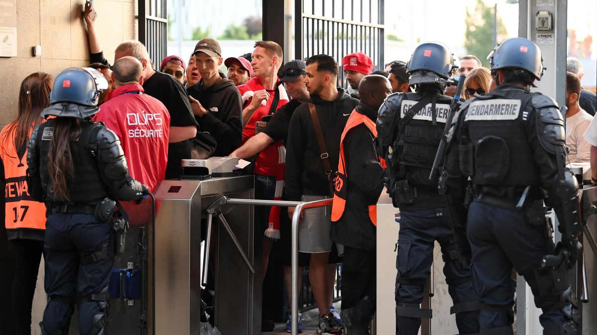 Les supporters de Liverpool interdits d'entrer dans l'enceinte du stade de France en marge de la finale de Ligue des champions à St Denis