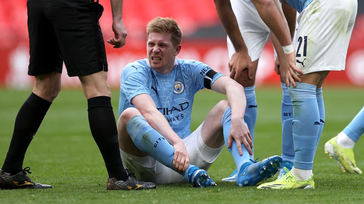Kevin De Bruyne to miss Manchester City&#39;s Newcastle trip with muscle issue,  Pep Guardiola confirms - Eurosport