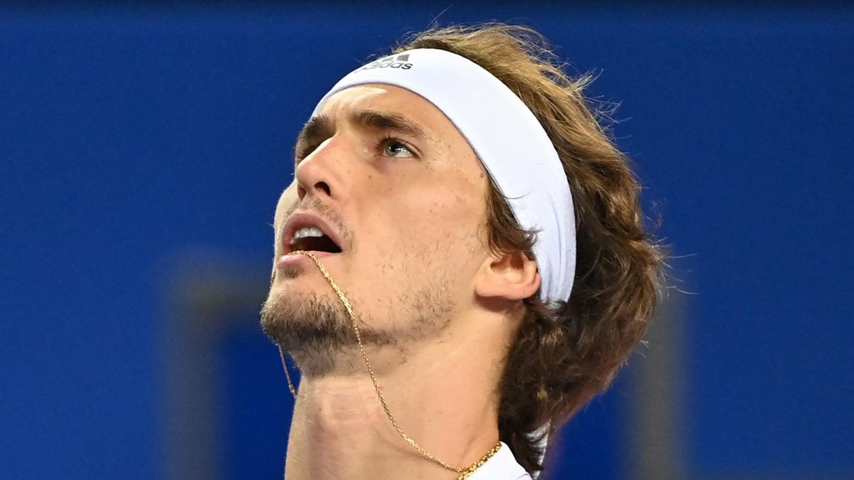 Andy Murray has described Alexander Zverev's behaviour as "reckless" and "dangerous" after he was kicked out of the Mexican Open
