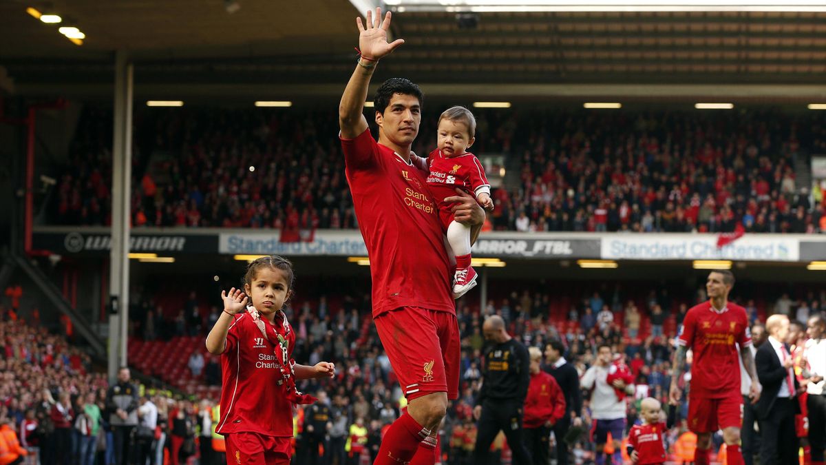 Suarez loving life at Liverpool - Eurosport
