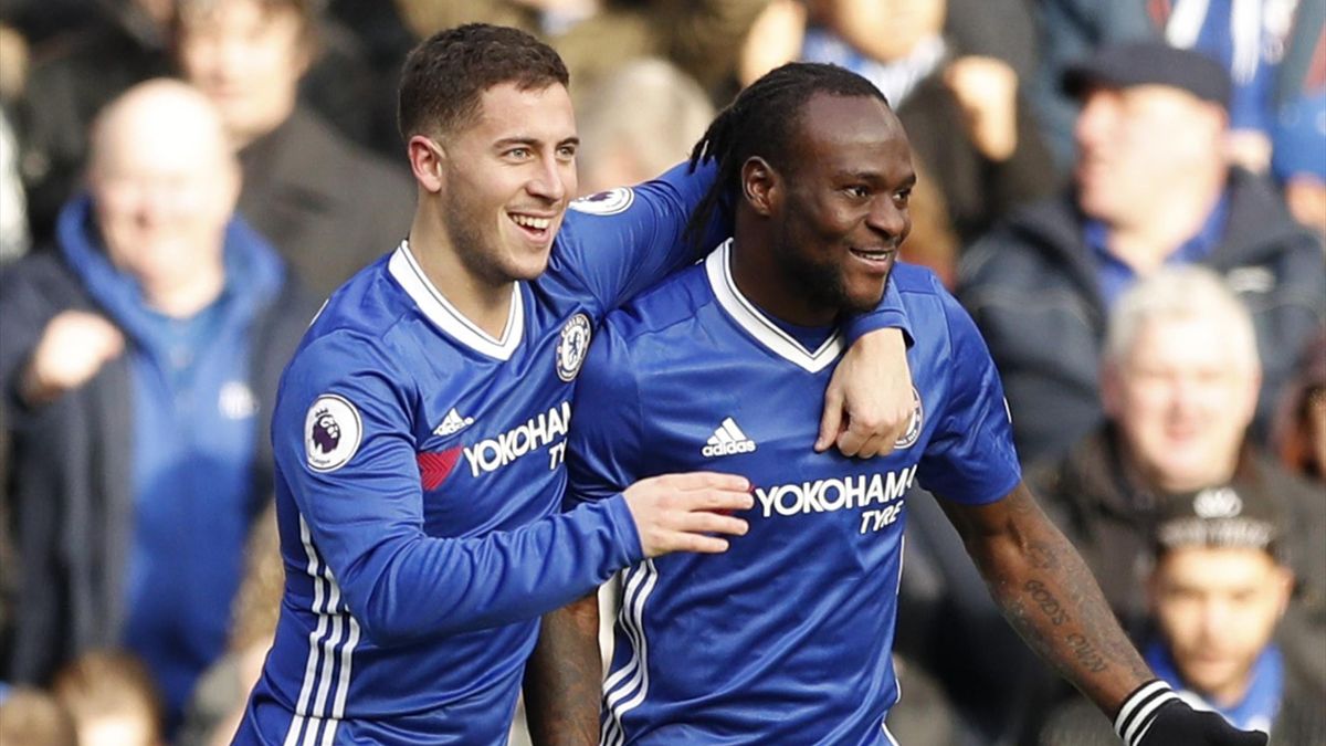 Roberto Martinez Eden Hazard Reminds Me Of Lionel Messi Eurosport