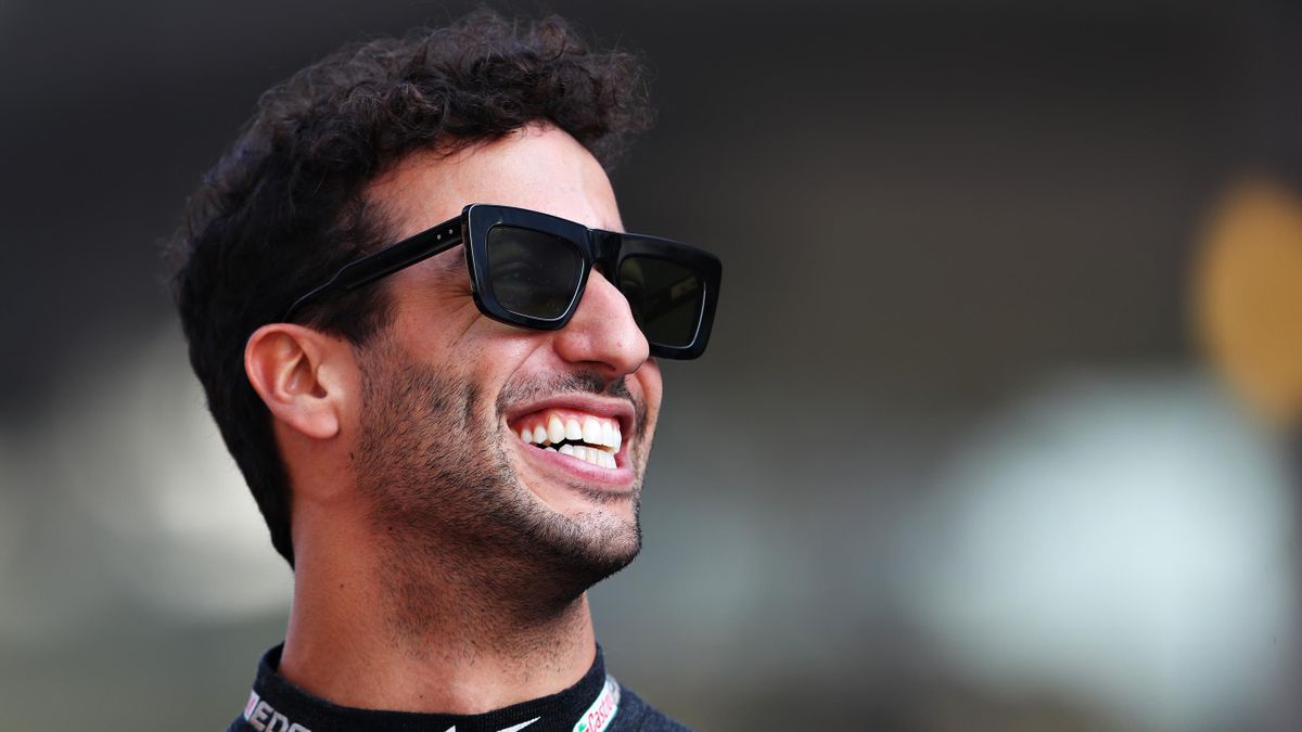 Formula 1 News Mark Webber Speculates Daniel Ricciardo Rejected Ferrari Eurosport