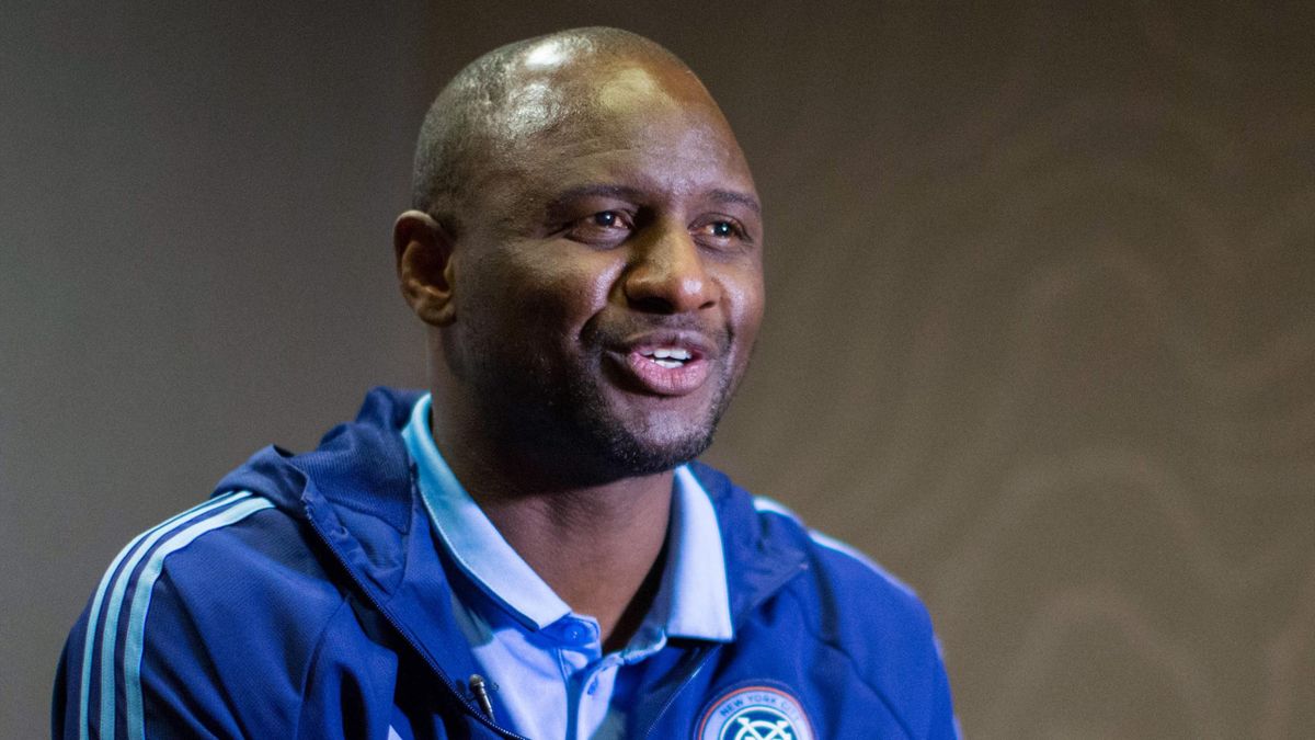 Patrick Vieira Aurait Donne Son Accord A L Ogc Nice Mais Le City Football Group Tente De Le Retenir Eurosport