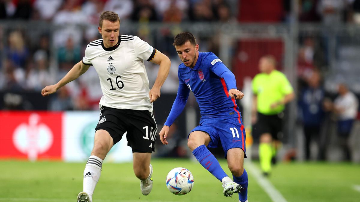 Lukas Klostermann of Germany battles for possession with Mason Mount of England