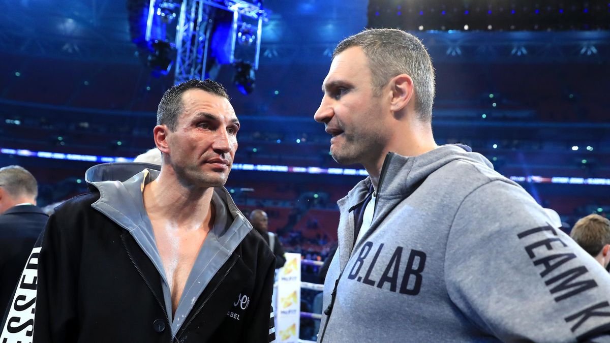 Wladimir Klitschko (l.) und sein Bruder Witali