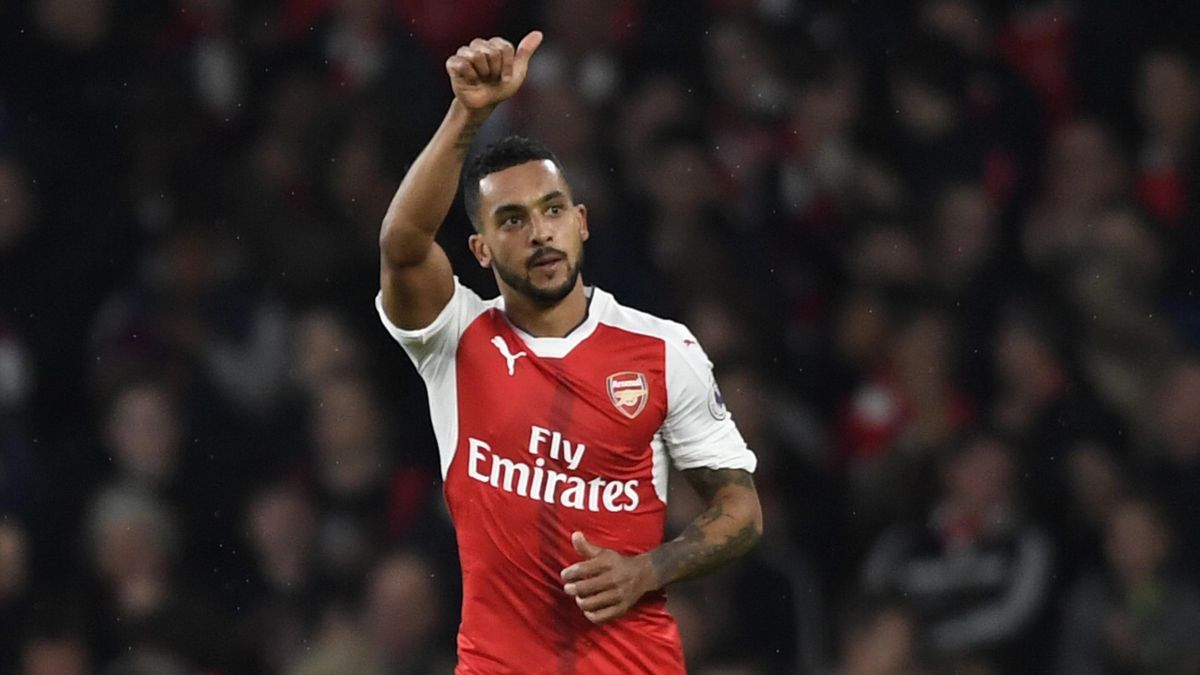 Theo Walcott Sends Condolences To Grieving Arsenal Fans After Death Of Their Baby Eurosport