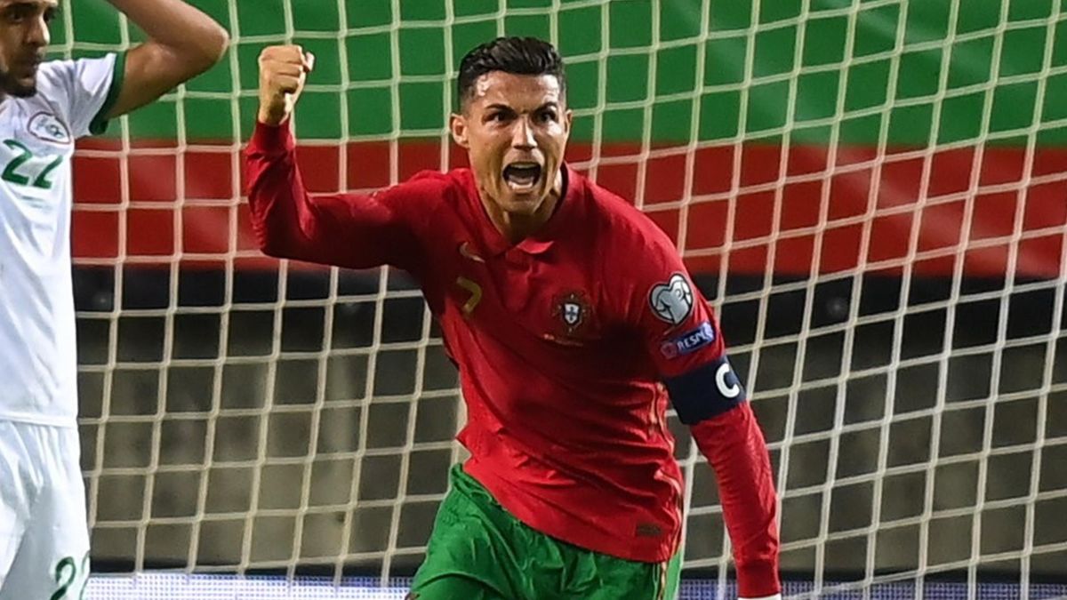 Cristiano Ronaldo celebrates scoring