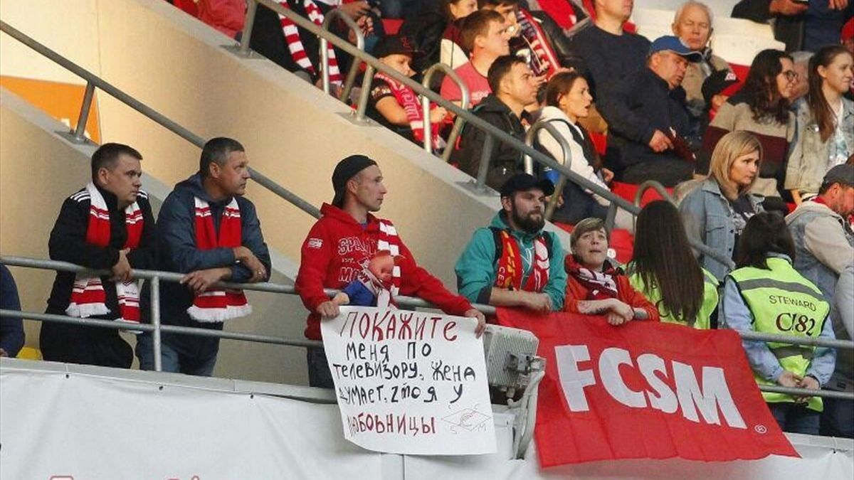 fanat spartaka poyavilsya na matche
