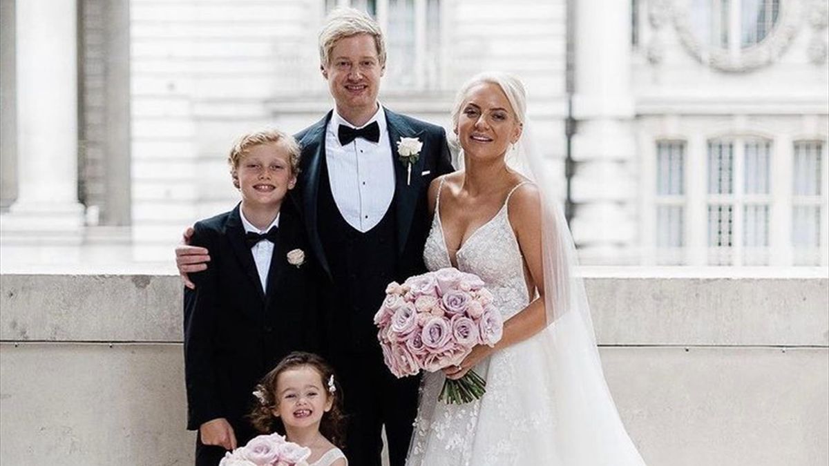 Robertson tavaly nyári esküvőjén feleségével, Millével, és két gyerekükkel