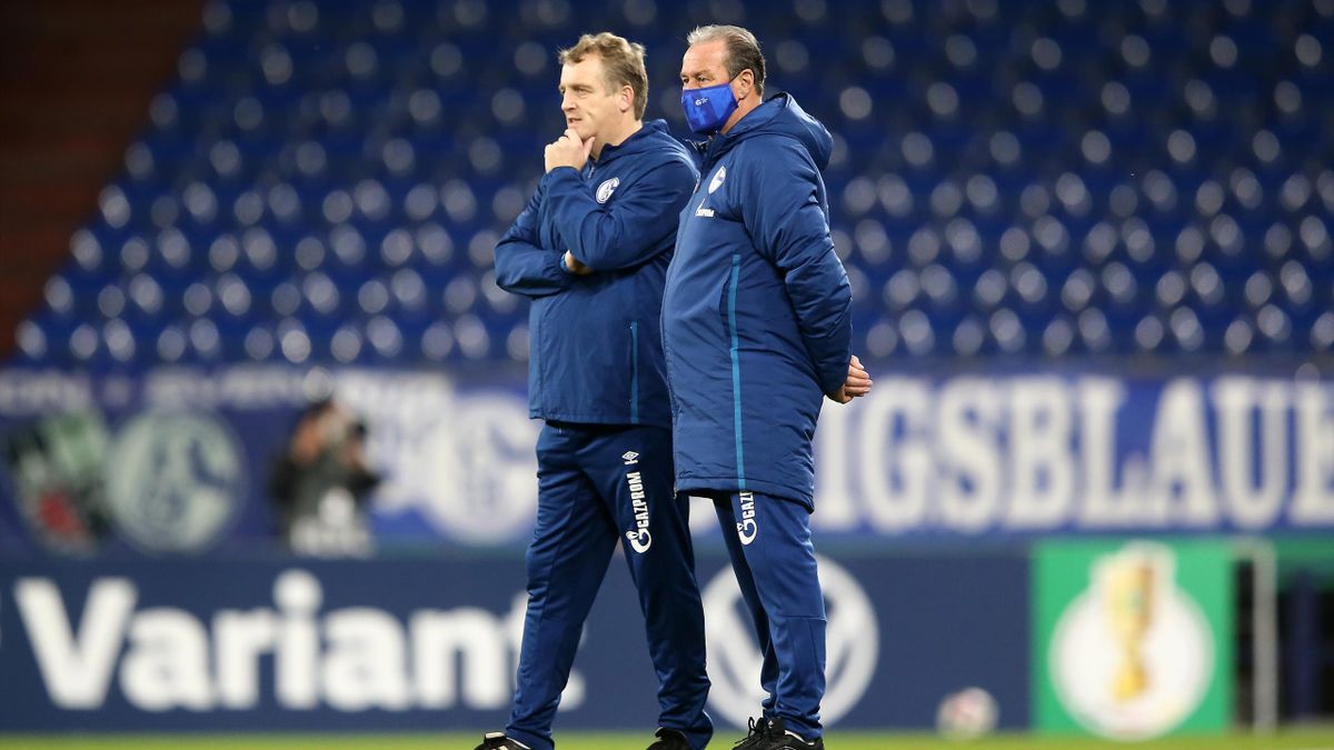 Mike Büskens (links) wird neuer Co-Trainer auf Schalke