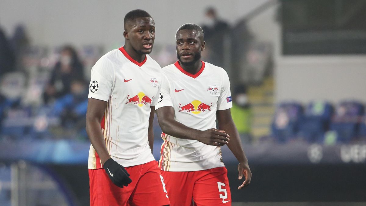 RB-Spieler Ibrahima Konaté (l.) und Dayot Upamecano (r.)