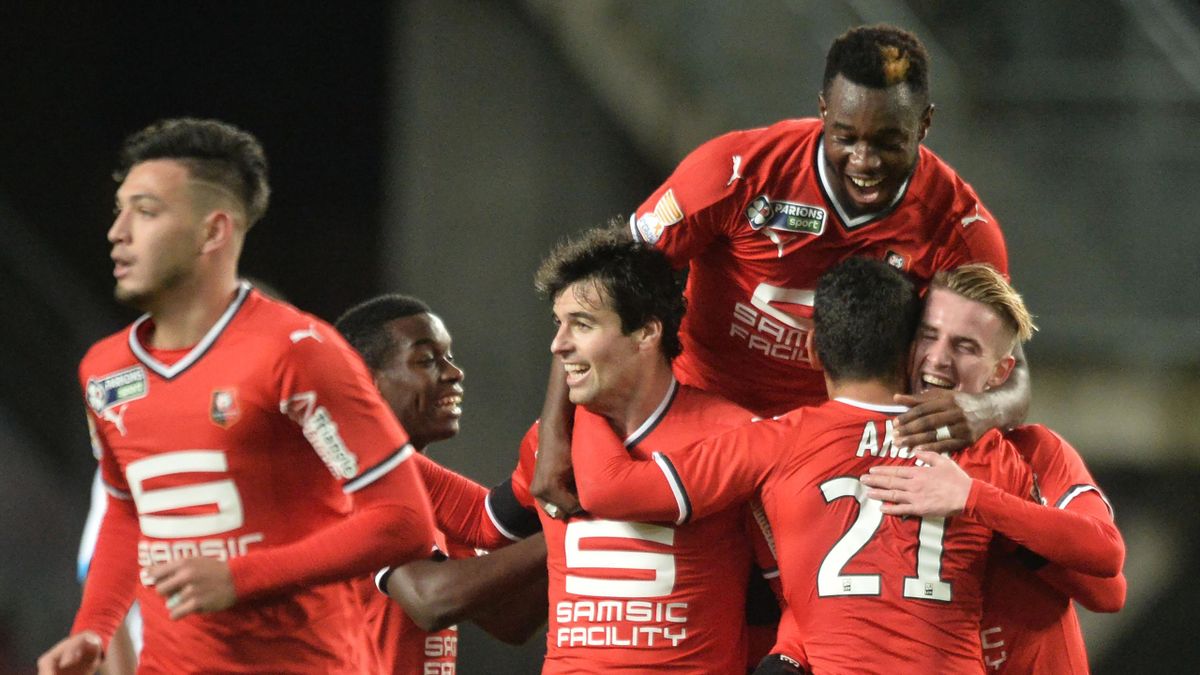 Rennes Elimine Marseille Aux Tirs Au But 4 3 2 2 Temps Reglementaire Eurosport