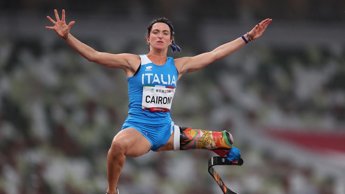 Martina Caironi durante la finale del salto in lungo T63 ai Giochi Paralimpici di Tokyo 2020