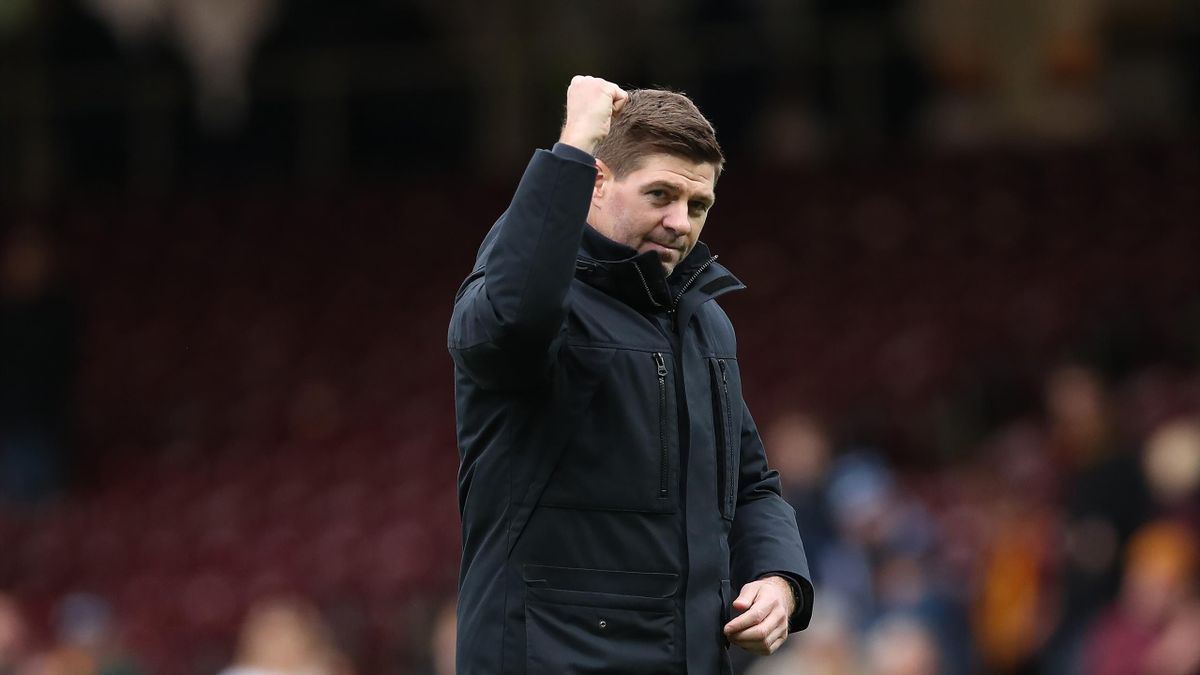 Rangers manager Steven Gerrard is seen at full time during the Cinch Scottish Premiership match between Motherwell FC and Rangers FC at on October 30, 2021 in Motherwell, Scotland.