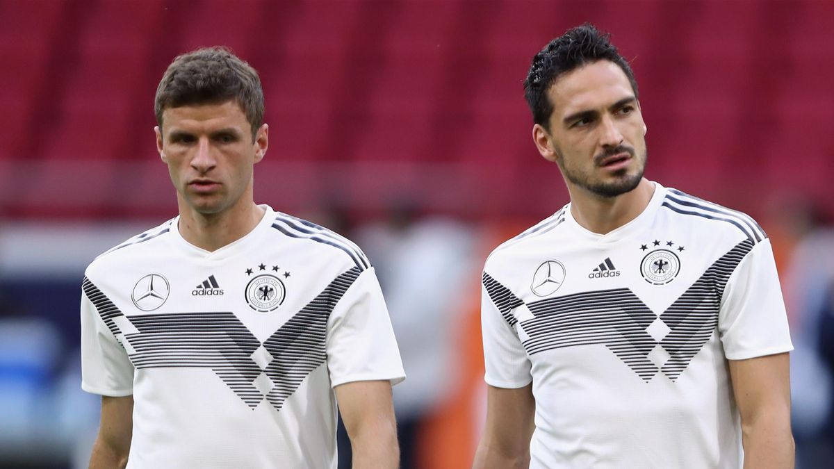 Thomas Muller and Mats Hummels training for the Germany national team in 2018