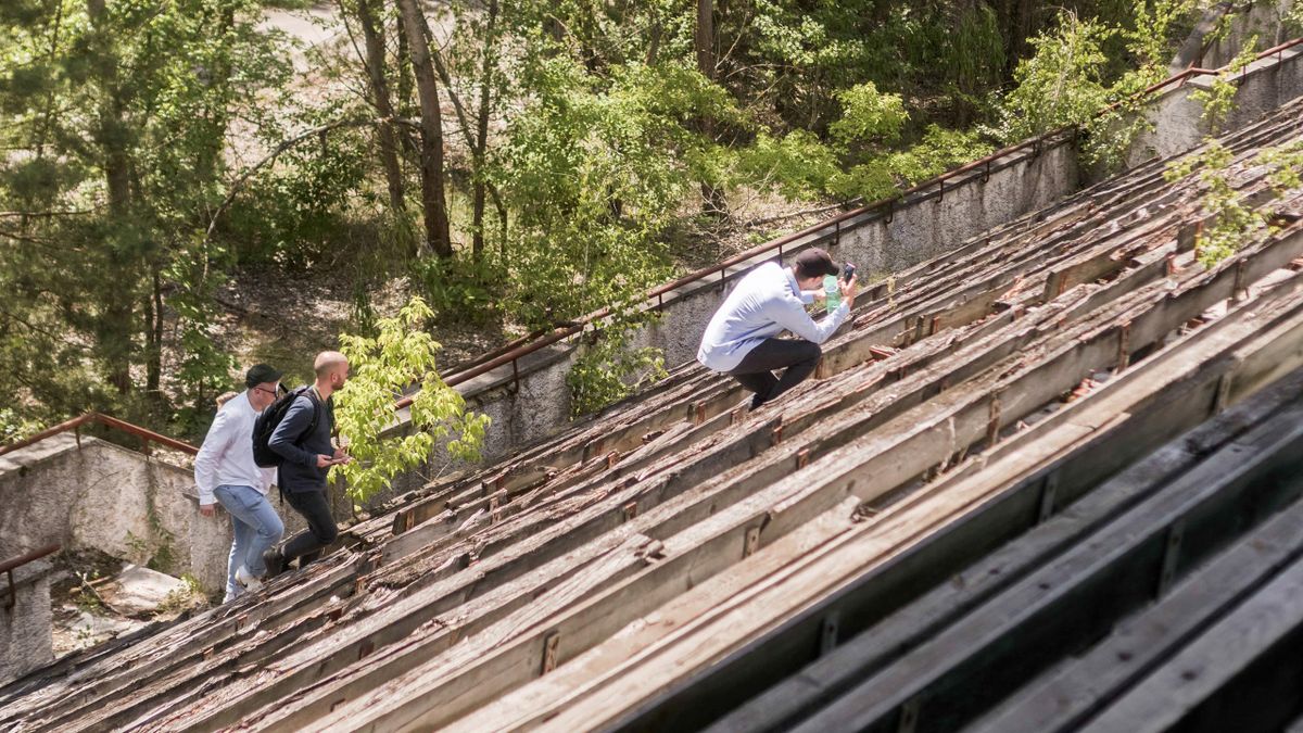 Как выглядит главный стадион Чернобыля спустя 35 лет после катастрофы  (фото) - Eurosport