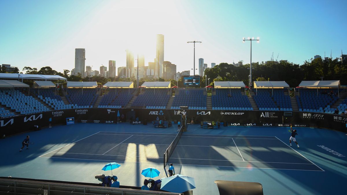 Play at the Australian Open warm-up events has been called off on Thursday