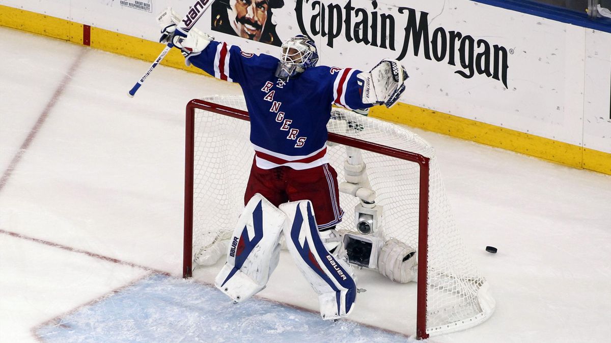 Lundqvist Rebounds In Spectacular Style For Rangers Eurosport