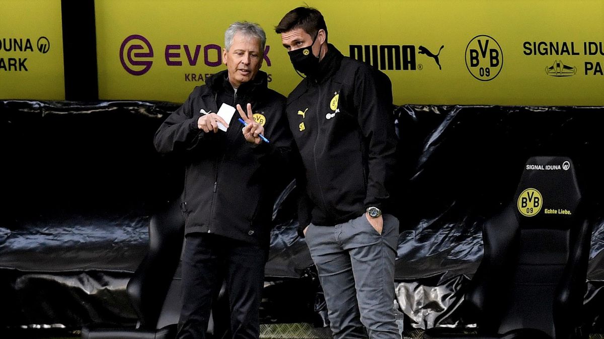 Lucien Favre (l.) und Sebastian Kehl (r.) von Borussia Dortmund