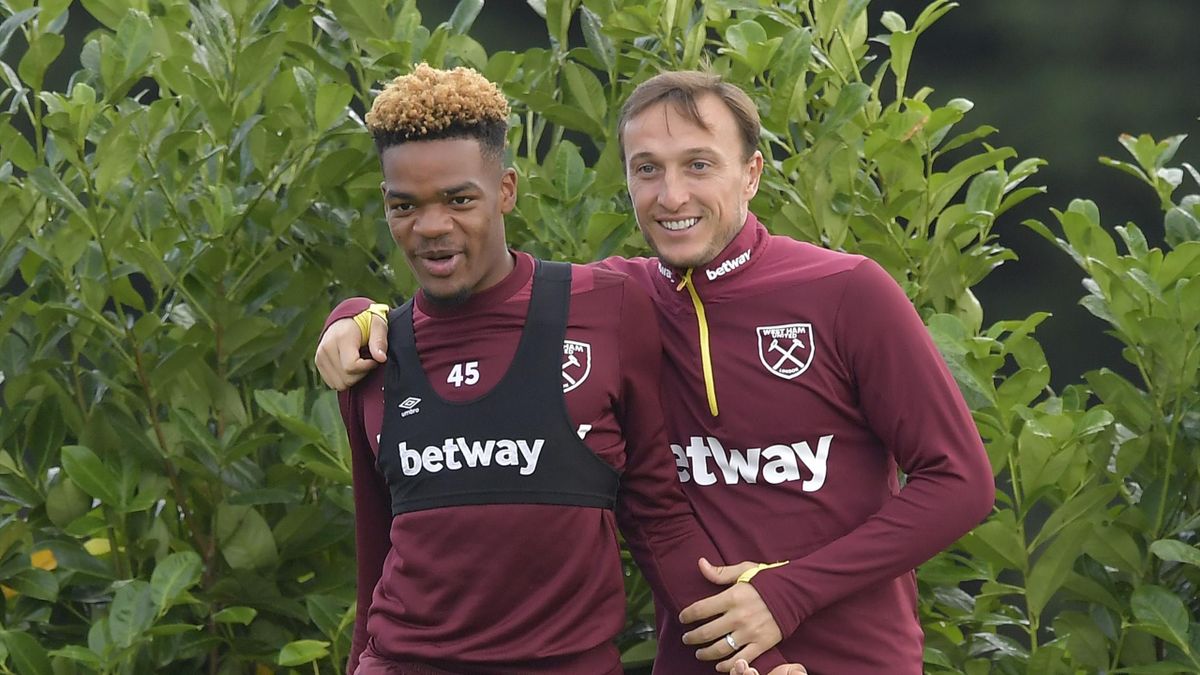Markk Noble Noble Gutted Angry And Sad Over Diangana Sale To West Brom Eurosport