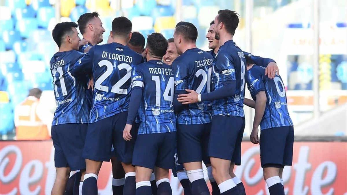 L'esultanza dei giocatori del Napoli durante Napoli-Salernitana - Serie A 2021-22