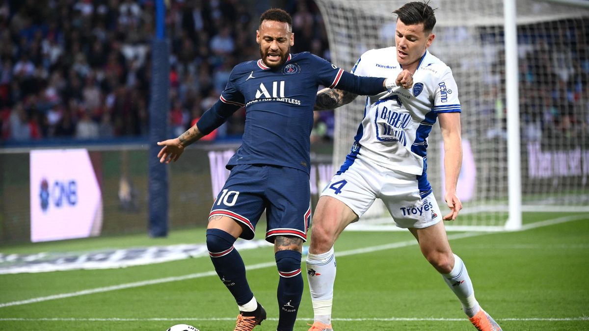 Neymar On Target As Paris Saint Germain Held At Home By Troyes Who Edge Closer To Ligue 1 Safety Eurosport