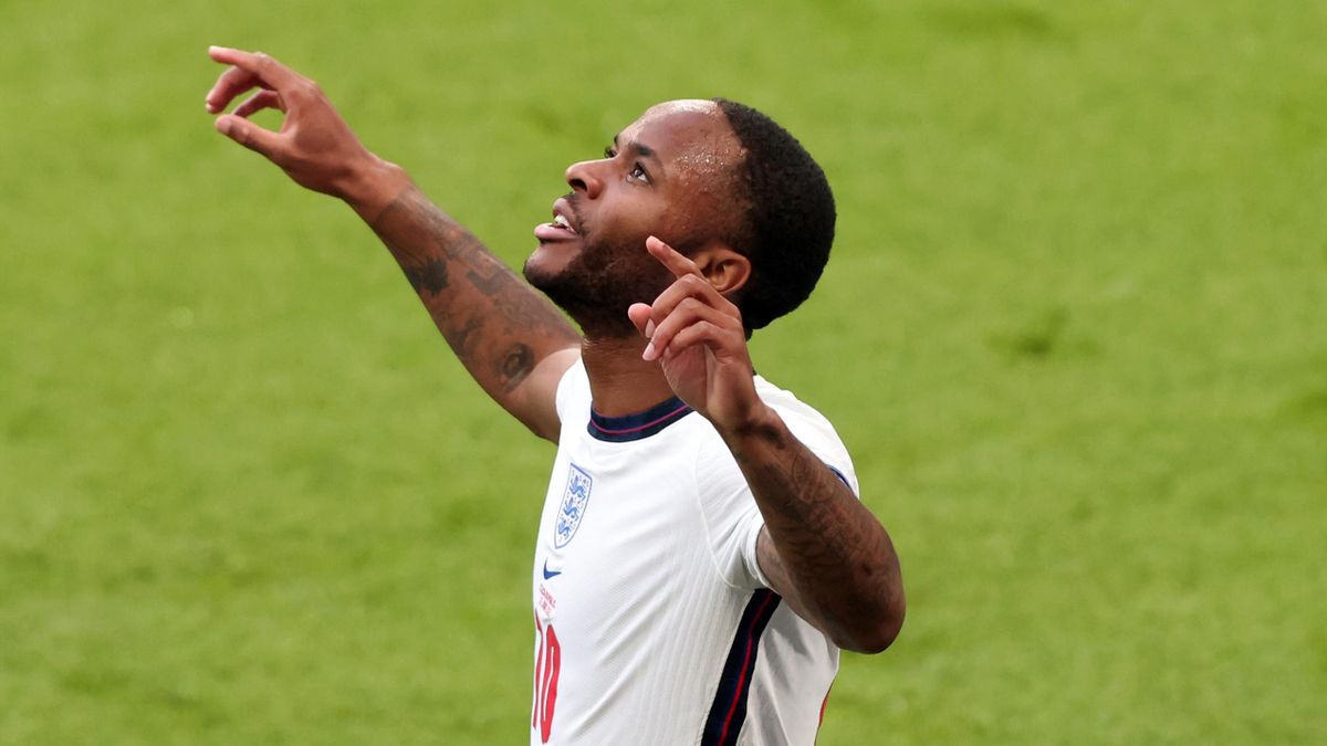Raheem Sterling of England celebrates scoring his goal during the UEFA Euro 2020 Championship Group D match between Czech Republic and England
