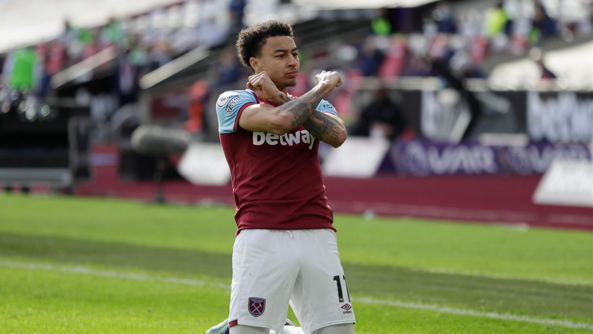 West Ham United's English midfielder Jesse Lingard celebrates after scoring their second goal during the English Premier League football match between West Ham United and Tottenham Hotspur at The London Stadium