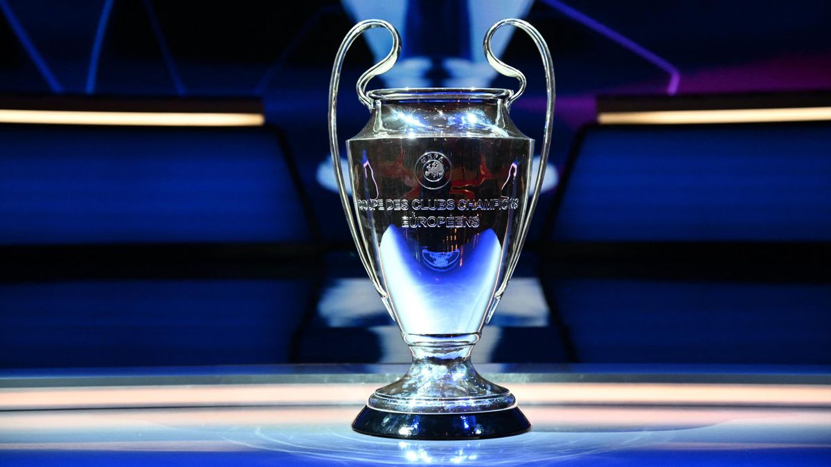 This photograph taken on August 25, 2022, shows the UEFA Champions League football trophy cup during the draw for the UEFA Champions League football tournament 2022-2023 in Istanbul. (Photo by OZAN KOSE / AFP) (Photo by OZAN KOSE/AFP via Getty Images)