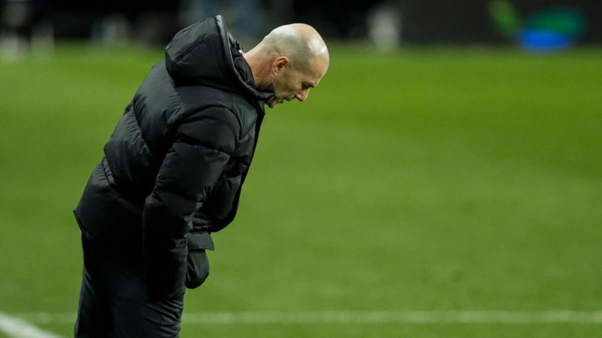Aus Von Zinedine Zidane Bei Real Madrid Beschlossen Marcelo Gallardo Als Nachfolger Im Gesprach Eurosport