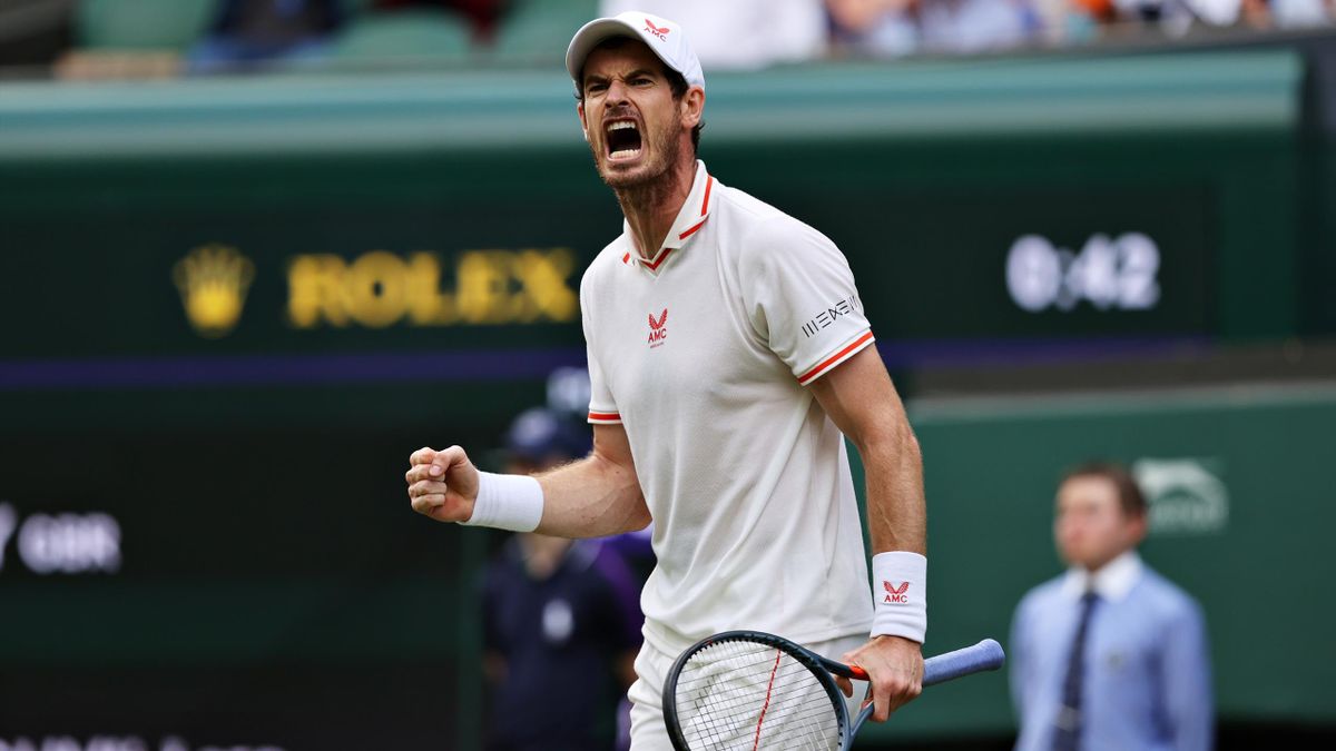 Andy Murray jubelt über seinen Erstrundensieg in Wimbledon
