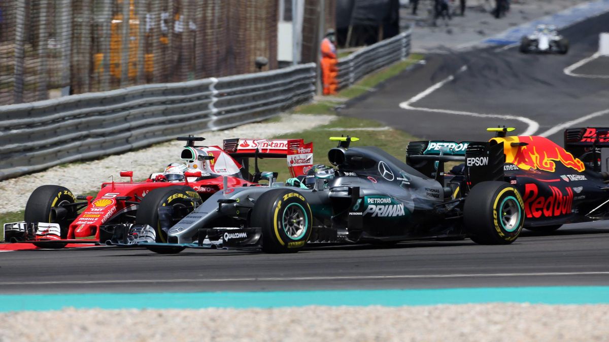 Sebastian Vettel und Nico Rosberg in Malaysia