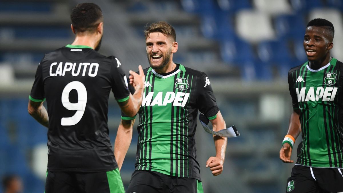 Sassuolo Samp 4 1 Berardi Mette Nei Guai Di Francesco Eurosport