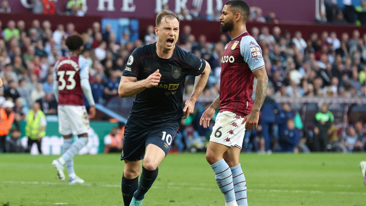 Ashley Barnes of Burnley celebrates after scoring a goal to make it 0-1 during the Premier League match between Aston Villa and Burnley at Villa Park