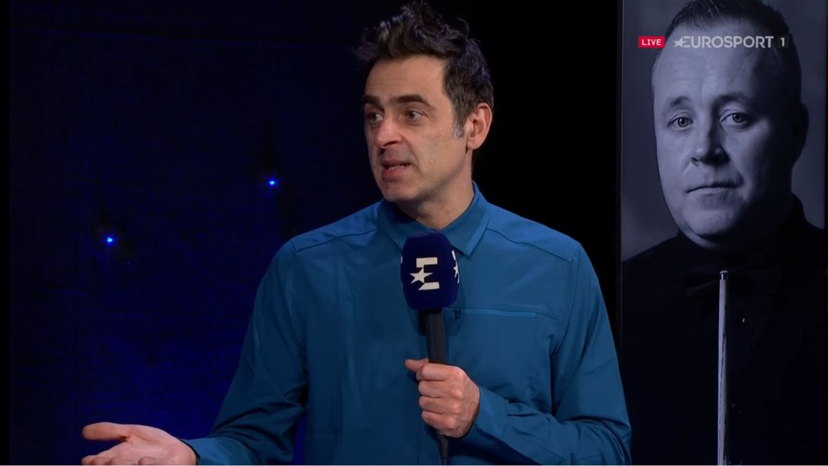 'Great to put a smile on faces' - Ronnie O'Sullivan helped out Hornbeam Centre at Christmas Day ...