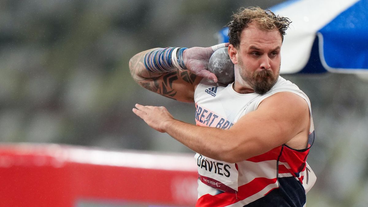 TOKYO, JAPAN - SEPTEMBER 4: Aled Davies of Great Britain competing on Men's Shot Put - T63 Final during the Tokyo 2020 Paralympic Games at Olympic Stadium on September 4, 2021 in Tokyo, Japan (Photo by Helene Wiesenhaan/BSR Agency/Getty Images)