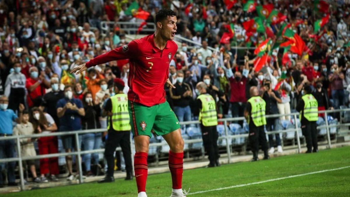 Cristiano Ronaldo esulta per un gol in Portogallo-Lussemburgo - Qualificazioni Mondiali Qatar 2022